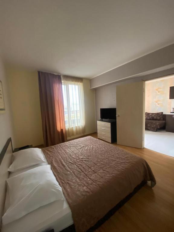 Apartments Danita & Restaurant&Pool Bar Warna Zewnętrze zdjęcie